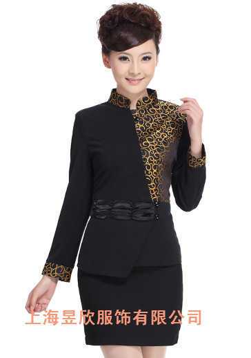 服装厂家 上海昱欣服饰有限公司是一家集设计,生产,销售于一体的综合